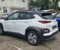 Белый Хендай Kona Electric, объемом двигателя 0 л и пробегом 50 тыс. км за 21500 $, фото 3 на Automoto.ua
