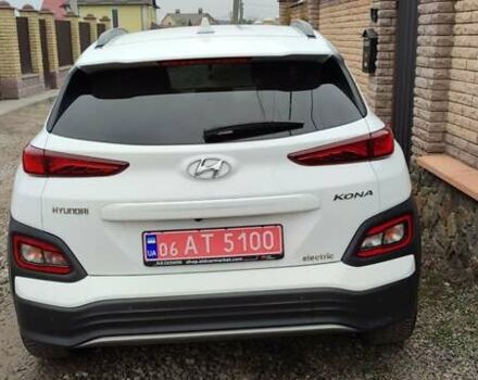 Білий Хендай Kona Electric, об'ємом двигуна 0 л та пробігом 59 тис. км за 23500 $, фото 8 на Automoto.ua