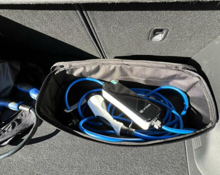 Белый Хендай Kona Electric, объемом двигателя 0 л и пробегом 88 тыс. км за 17900 $, фото 21 на Automoto.ua