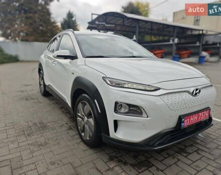 Білий Хендай Kona Electric, об'ємом двигуна 0 л та пробігом 78 тис. км за 17900 $, фото 1 на Automoto.ua