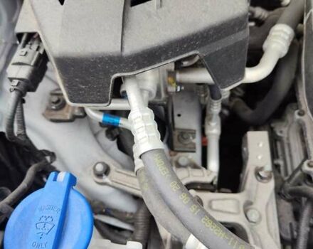 Белый Хендай Kona Electric, объемом двигателя 0 л и пробегом 65 тыс. км за 18700 $, фото 13 на Automoto.ua