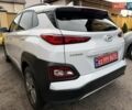 Білий Хендай Kona Electric, об'ємом двигуна 0 л та пробігом 64 тис. км за 14950 $, фото 5 на Automoto.ua