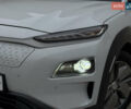 Белый Хендай Kona Electric, объемом двигателя 0 л и пробегом 96 тыс. км за 19500 $, фото 1 на Automoto.ua