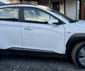 Белый Хендай Kona Electric, объемом двигателя 0 л и пробегом 95 тыс. км за 17500 $, фото 5 на Automoto.ua