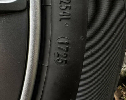 Белый Хендай Kona Electric, объемом двигателя 0 л и пробегом 103 тыс. км за 17999 $, фото 46 на Automoto.ua