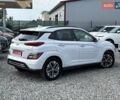 Белый Хендай Kona Electric, объемом двигателя 0 л и пробегом 103 тыс. км за 19450 $, фото 4 на Automoto.ua