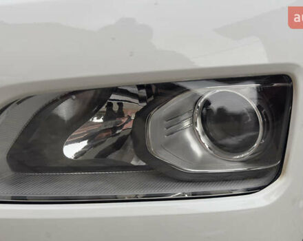 Белый Хендай Kona Electric, объемом двигателя 0 л и пробегом 124 тыс. км за 17494 $, фото 14 на Automoto.ua