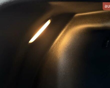 Белый Хендай Kona Electric, объемом двигателя 0 л и пробегом 92 тыс. км за 17950 $, фото 104 на Automoto.ua