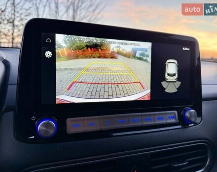 Белый Хендай Kona Electric, объемом двигателя 0 л и пробегом 78 тыс. км за 17250 $, фото 65 на Automoto.ua