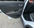 Белый Хендай Kona Electric, объемом двигателя 0 л и пробегом 92 тыс. км за 17950 $, фото 58 на Automoto.ua