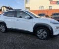 Белый Хендай Kona Electric, объемом двигателя 0 л и пробегом 82 тыс. км за 16450 $, фото 11 на Automoto.ua