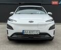 Белый Хендай Kona Electric, объемом двигателя 0 л и пробегом 64 тыс. км за 21499 $, фото 11 на Automoto.ua