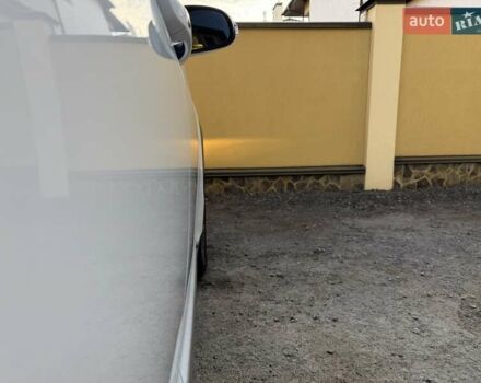 Білий Хендай Kona Electric, об'ємом двигуна 0 л та пробігом 64 тис. км за 16950 $, фото 43 на Automoto.ua