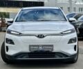 Белый Хендай Kona Electric, объемом двигателя 0 л и пробегом 149 тыс. км за 15350 $, фото 7 на Automoto.ua