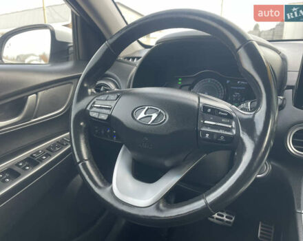 Белый Хендай Kona Electric, объемом двигателя 0 л и пробегом 117 тыс. км за 16500 $, фото 35 на Automoto.ua