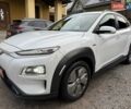 Белый Хендай Kona Electric, объемом двигателя 0 л и пробегом 92 тыс. км за 17950 $, фото 1 на Automoto.ua