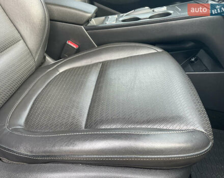 Белый Хендай Kona Electric, объемом двигателя 0 л и пробегом 117 тыс. км за 16500 $, фото 20 на Automoto.ua