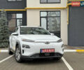 Белый Хендай Kona Electric, объемом двигателя 0 л и пробегом 98 тыс. км за 18999 $, фото 6 на Automoto.ua