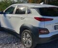 Белый Хендай Kona Electric, объемом двигателя 0 л и пробегом 136 тыс. км за 18000 $, фото 6 на Automoto.ua