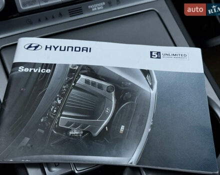 Белый Хендай Kona Electric, объемом двигателя 0 л и пробегом 98 тыс. км за 18999 $, фото 48 на Automoto.ua