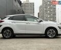 Белый Хендай Kona Electric, объемом двигателя 0 л и пробегом 64 тыс. км за 21499 $, фото 3 на Automoto.ua