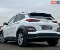 Белый Хендай Kona Electric, объемом двигателя 0 л и пробегом 111 тыс. км за 18570 $, фото 5 на Automoto.ua