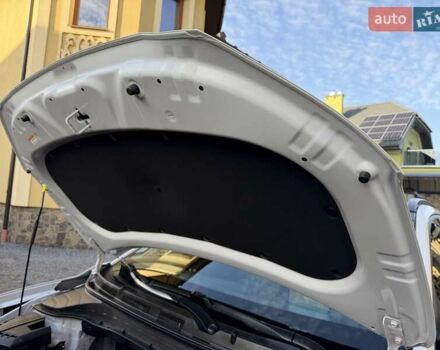 Білий Хендай Kona Electric, об'ємом двигуна 0 л та пробігом 64 тис. км за 16950 $, фото 58 на Automoto.ua