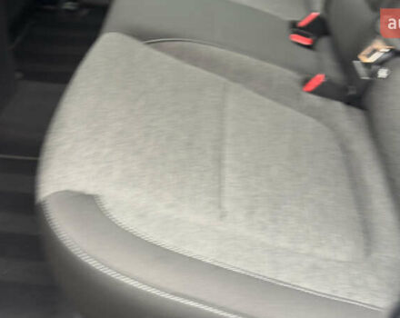 Белый Хендай Kona Electric, объемом двигателя 0 л и пробегом 124 тыс. км за 17494 $, фото 29 на Automoto.ua