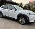 Белый Хендай Kona Electric, объемом двигателя 0 л и пробегом 92 тыс. км за 17950 $, фото 10 на Automoto.ua