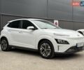 Белый Хендай Kona Electric, объемом двигателя 0 л и пробегом 64 тыс. км за 21499 $, фото 18 на Automoto.ua