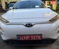 Білий Хендай Kona Electric, об'ємом двигуна 0 л та пробігом 64 тис. км за 16950 $, фото 14 на Automoto.ua