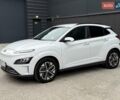 Белый Хендай Kona Electric, объемом двигателя 0 л и пробегом 64 тыс. км за 21499 $, фото 28 на Automoto.ua