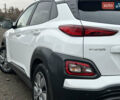 Белый Хендай Kona Electric, объемом двигателя 0 л и пробегом 111 тыс. км за 18570 $, фото 11 на Automoto.ua