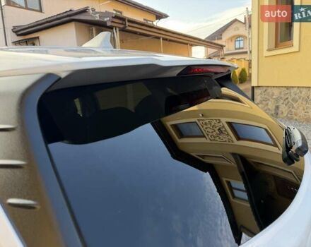 Білий Хендай Kona Electric, об'ємом двигуна 0 л та пробігом 64 тис. км за 16950 $, фото 38 на Automoto.ua