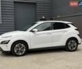 Белый Хендай Kona Electric, объемом двигателя 0 л и пробегом 64 тыс. км за 21499 $, фото 16 на Automoto.ua