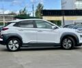 Белый Хендай Kona Electric, объемом двигателя 0 л и пробегом 149 тыс. км за 15350 $, фото 5 на Automoto.ua
