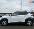 Белый Хендай Kona Electric, объемом двигателя 0 л и пробегом 111 тыс. км за 18570 $, фото 4 на Automoto.ua
