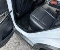 Белый Хендай Kona Electric, объемом двигателя 0 л и пробегом 92 тыс. км за 17950 $, фото 60 на Automoto.ua