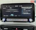 Белый Хендай Kona Electric, объемом двигателя 0 л и пробегом 64 тыс. км за 21499 $, фото 95 на Automoto.ua