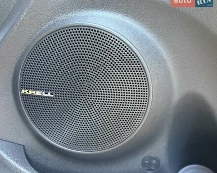 Білий Хендай Kona Electric, об'ємом двигуна 0 л та пробігом 64 тис. км за 16950 $, фото 114 на Automoto.ua