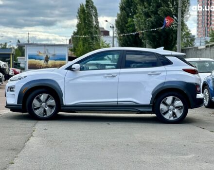 Белый Хендай Kona Electric, объемом двигателя 0 л и пробегом 149 тыс. км за 15350 $, фото 1 на Automoto.ua