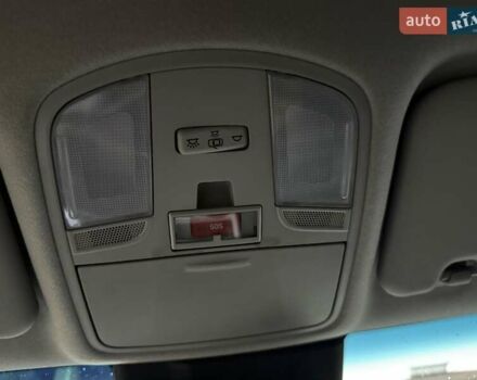 Белый Хендай Kona Electric, объемом двигателя 0 л и пробегом 92 тыс. км за 17950 $, фото 84 на Automoto.ua