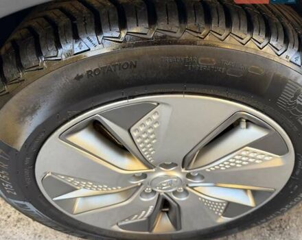 Білий Хендай Kona Electric, об'ємом двигуна 0 л та пробігом 64 тис. км за 16950 $, фото 50 на Automoto.ua