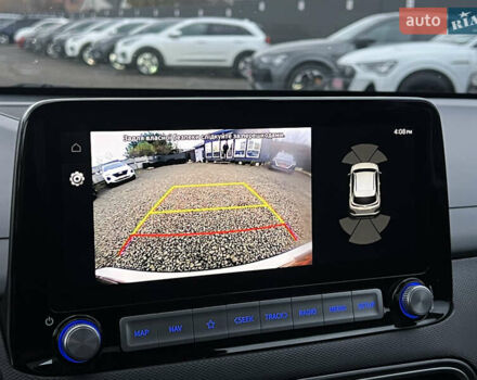 Білий Хендай Kona Electric, об'ємом двигуна 0 л та пробігом 70 тис. км за 19828 $, фото 64 на Automoto.ua