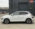 Белый Хендай Kona Electric, объемом двигателя 0 л и пробегом 64 тыс. км за 21499 $, фото 10 на Automoto.ua