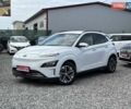 Белый Хендай Kona Electric, объемом двигателя 0 л и пробегом 103 тыс. км за 19450 $, фото 7 на Automoto.ua