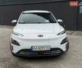 Белый Хендай Kona Electric, объемом двигателя 0 л и пробегом 64 тыс. км за 21499 $, фото 17 на Automoto.ua