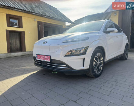 Белый Хендай Kona Electric, объемом двигателя 0 л и пробегом 101 тыс. км за 19800 $, фото 27 на Automoto.ua