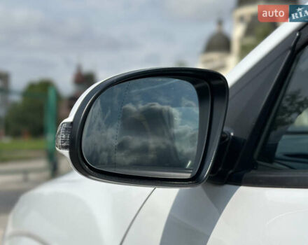 Білий Хендай Kona Electric, об'ємом двигуна 0 л та пробігом 93 тис. км за 18900 $, фото 24 на Automoto.ua