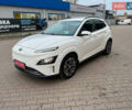 Белый Хендай Kona Electric, объемом двигателя 0 л и пробегом 120 тыс. км за 19550 $, фото 1 на Automoto.ua